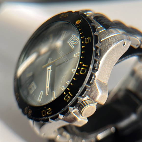 Unlisted Kenneth Cole Men's Watch - Picture 4 of 16